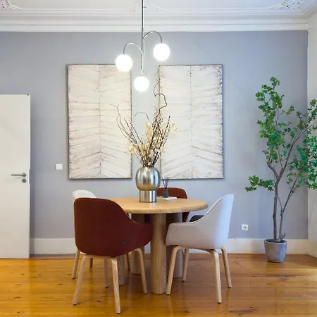 Beautiful In Bairro Alto - Quite Appartement